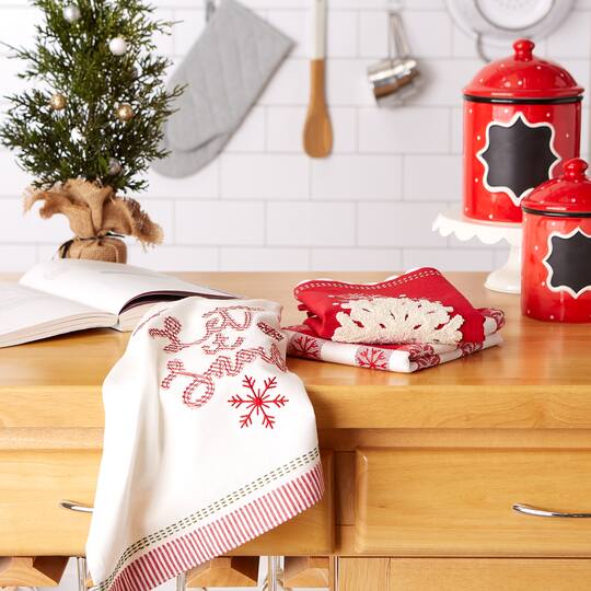 DII® Santa Chef Clause Kitchen, Let It Snow Dishtowel Set